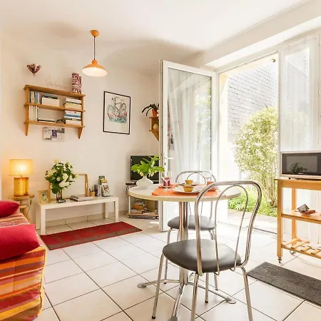Renove Calme Avec Jardin Fleuri, A Proximite Du Canal De Nantes A Brest Et De La Foret Du Gavre - Fr-1-306-1007 Holiday home Blain