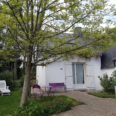 Renove Calme Avec Jardin Fleuri, A Proximite Du Canal De Nantes A Brest Et De La Foret Du Gavre - Fr-1-306-1007 펜션 *
