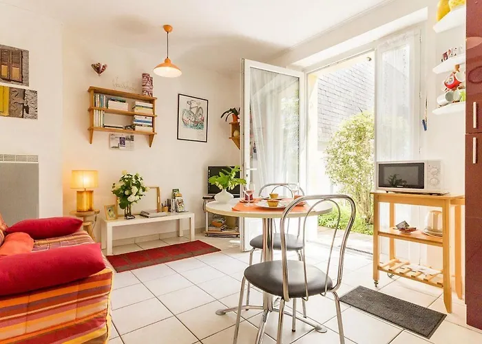 Renove Calme Avec Jardin Fleuri, A Proximite Du Canal De Nantes A Brest Et De La Foret Du Gavre - Fr-1-306-1007 Vakantiehuis Blain